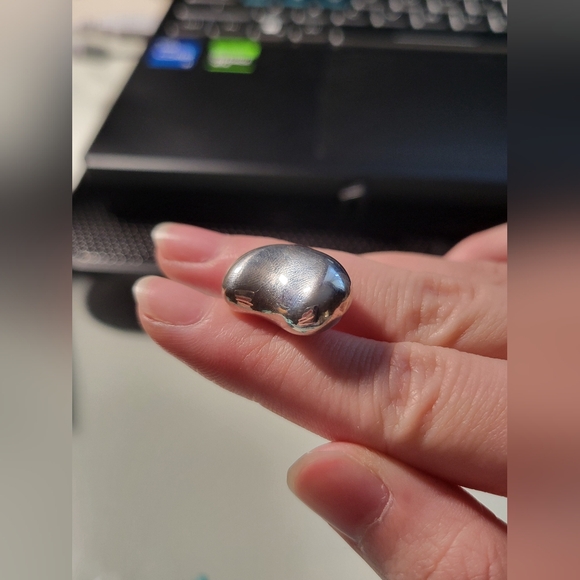 Authentic Tiffany & Co. 925 silver Vintage Rare Large Bean Earring - Picture 6 of 6